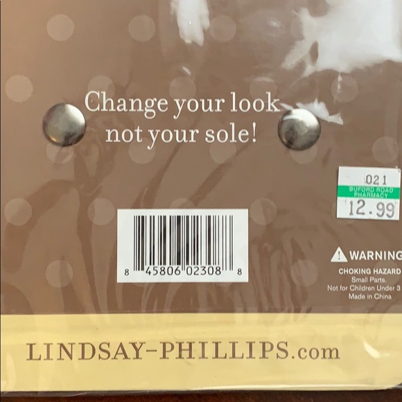 Lindsay Phillips Adele shoe snaps - Picture 4 of 4